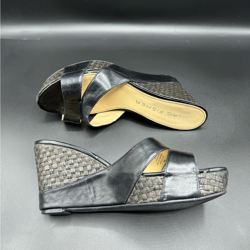 Marc Fisher black leather upper wedge shoe